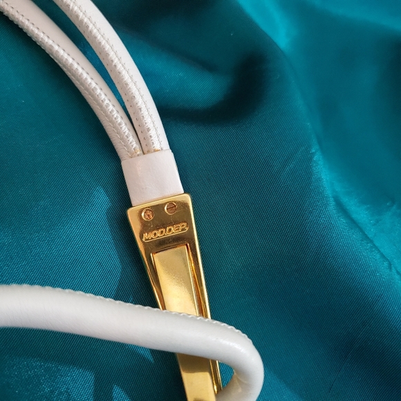 Mod dep. White Leather Belt - Picture 5 of 6